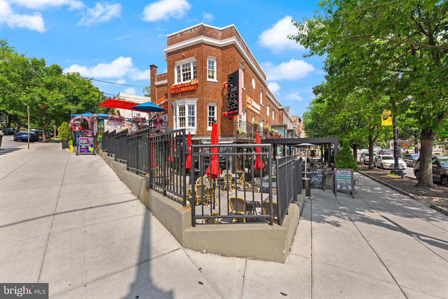 3446 CONNECTICUT AVE NW #401, WASHINGTON, District Of Columbia 20008, 1 Bedroom Bedrooms, ,1 BathroomBathrooms,Residential,For sale,3446 CONNECTICUT AVE NW #401,DCDC2223968 MLS # DCDC2223968 3446 CONNECTICUT AVE NW #401, WASHINGTON, District Of Columbia 20008, 1 Bedroom Bedrooms, ,1 BathroomBathrooms,Residential,For sale,3446 CONNECTICUT AVE NW #401,DCDC2223968 MLS # DCDC2223968