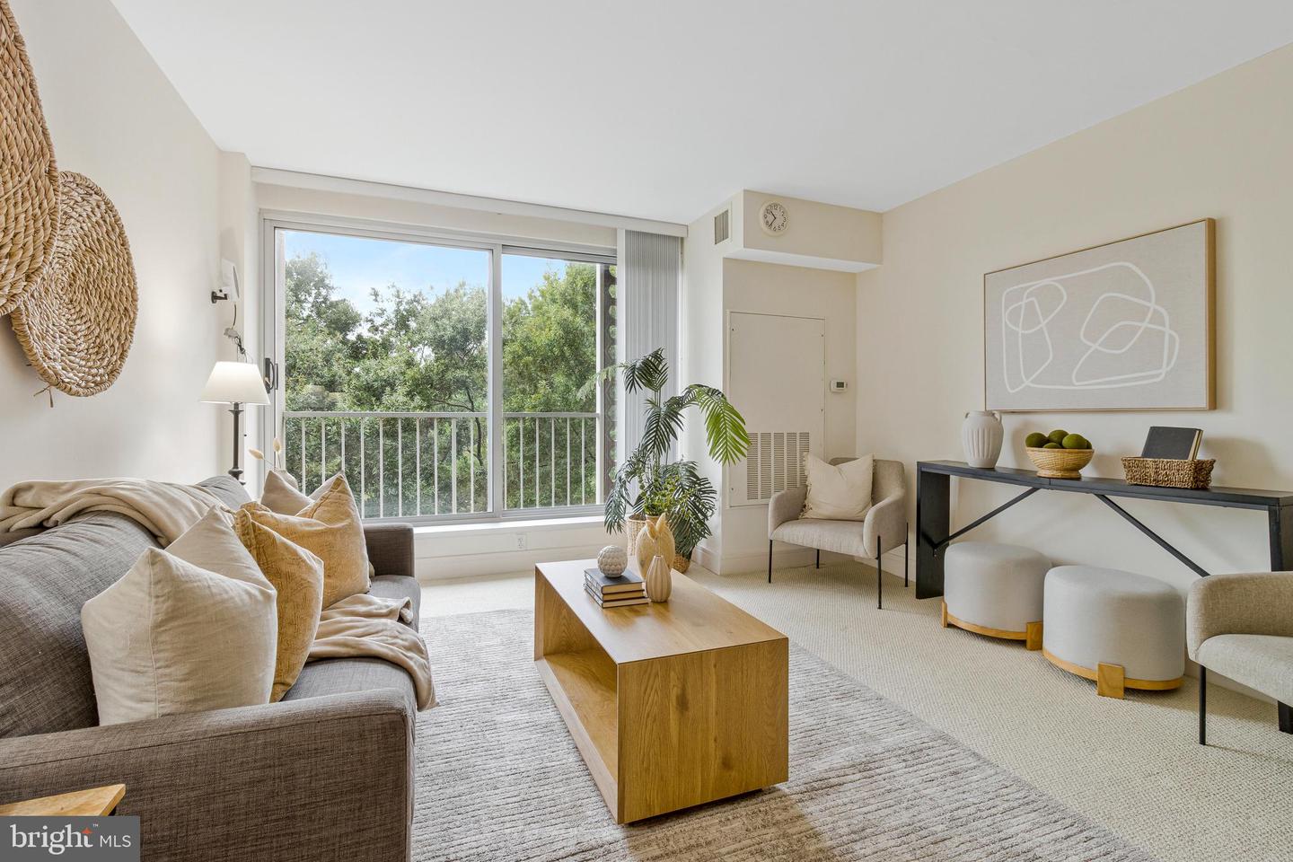 800 4TH ST SW #N701, WASHINGTON, District Of Columbia 20024, 1 Bedroom Bedrooms, ,1 BathroomBathrooms,Residential,For sale,800 4TH ST SW #N701,DCDC2223988 MLS # DCDC2223988