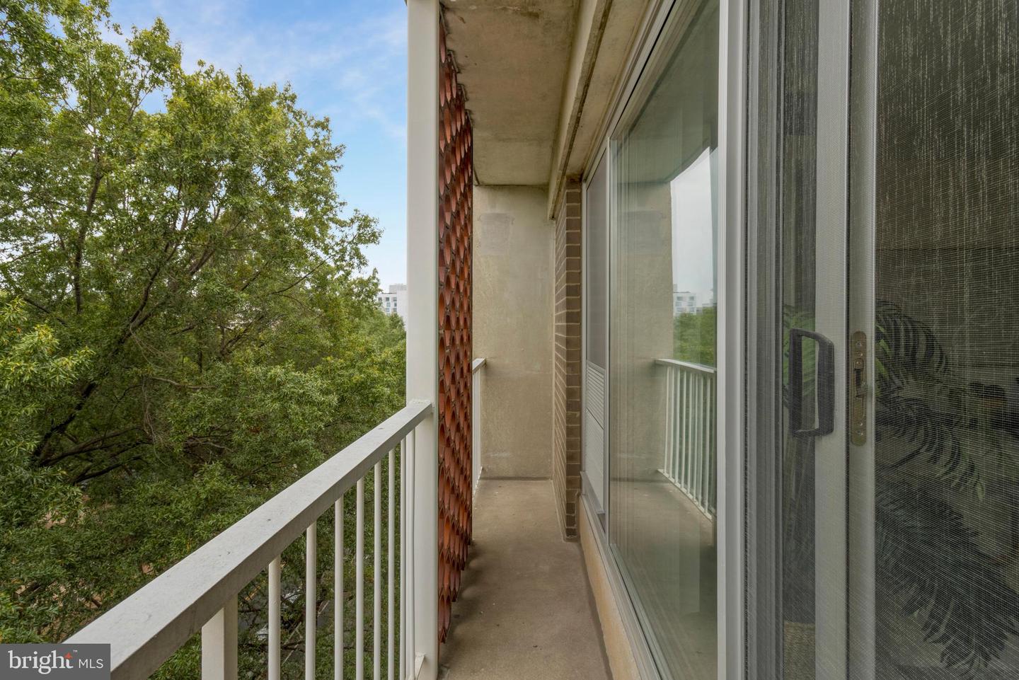 800 4TH ST SW #N701, WASHINGTON, District Of Columbia 20024, 1 Bedroom Bedrooms, ,1 BathroomBathrooms,Residential,For sale,800 4TH ST SW #N701,DCDC2223988 MLS # DCDC2223988