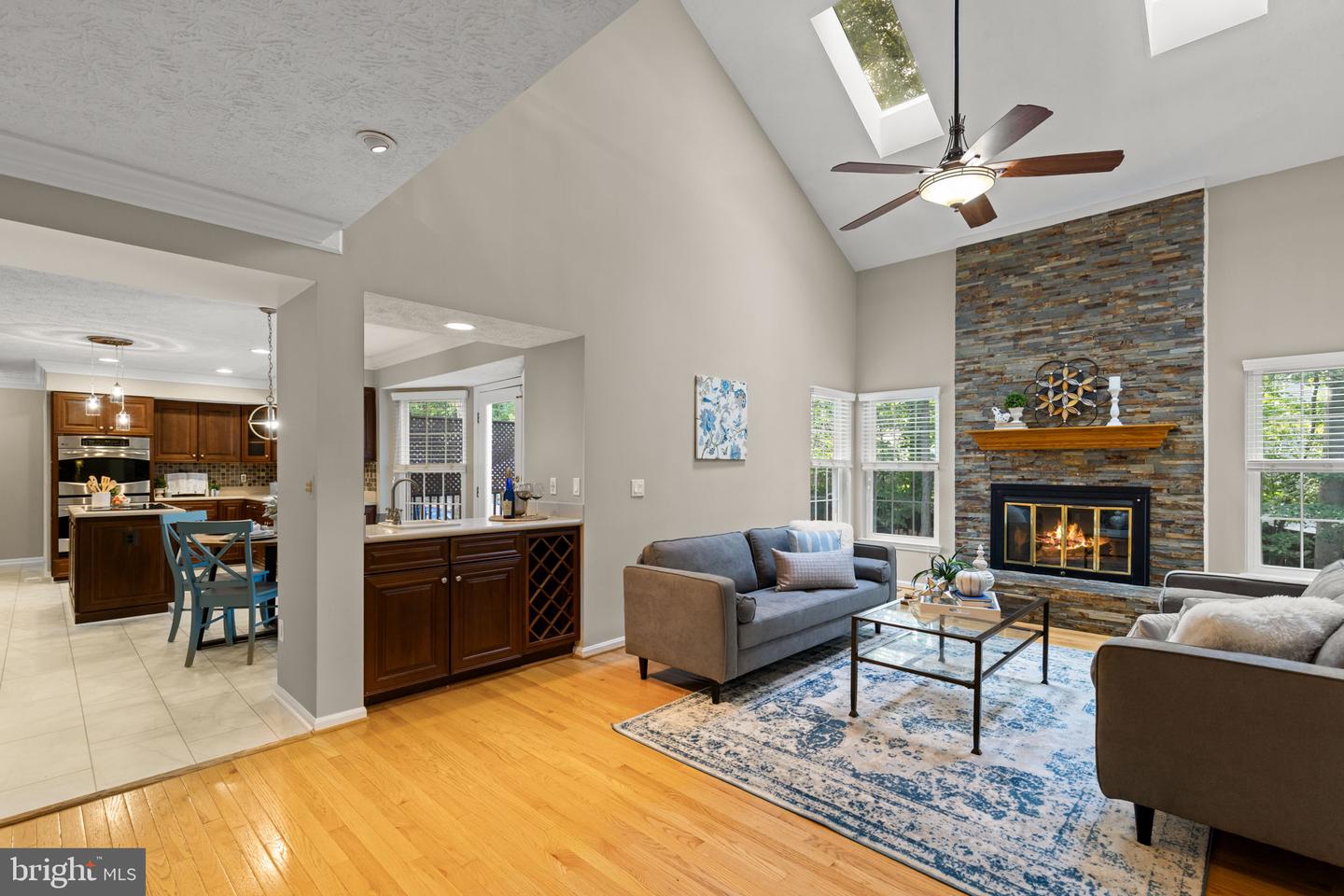 16606 ACCOLON CT, DUMFRIES, Virginia 22025, 4 Bedrooms Bedrooms, 18 Rooms Rooms,3 BathroomsBathrooms,Residential,For sale,16606 ACCOLON CT,VAPW2104716 MLS # VAPW2104716