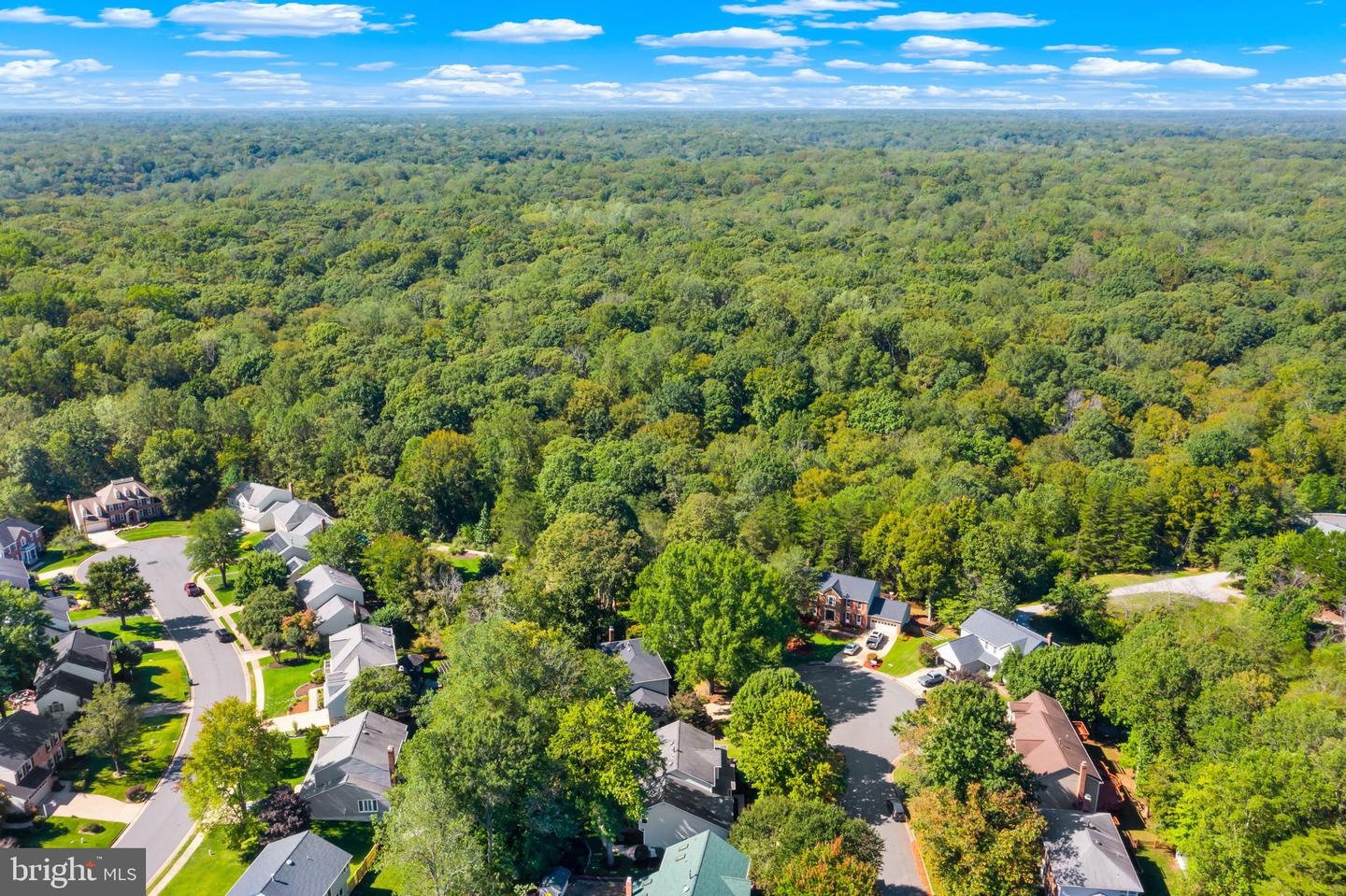 16606 ACCOLON CT, DUMFRIES, Virginia 22025, 4 Bedrooms Bedrooms, 18 Rooms Rooms,3 BathroomsBathrooms,Residential,For sale,16606 ACCOLON CT,VAPW2104716 MLS # VAPW2104716