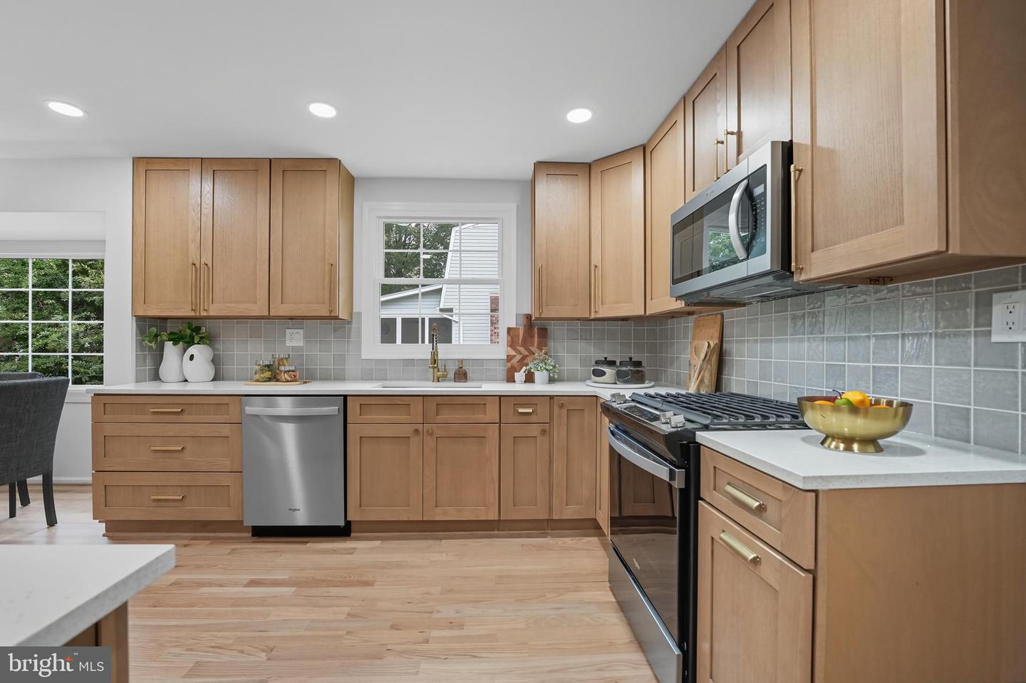 10431 HEADLY CT, FAIRFAX, Virginia 22032, 4 Bedrooms Bedrooms, ,2 BathroomsBathrooms,Residential,For sale,10431 HEADLY CT,VAFX2269170 MLS # VAFX2269170