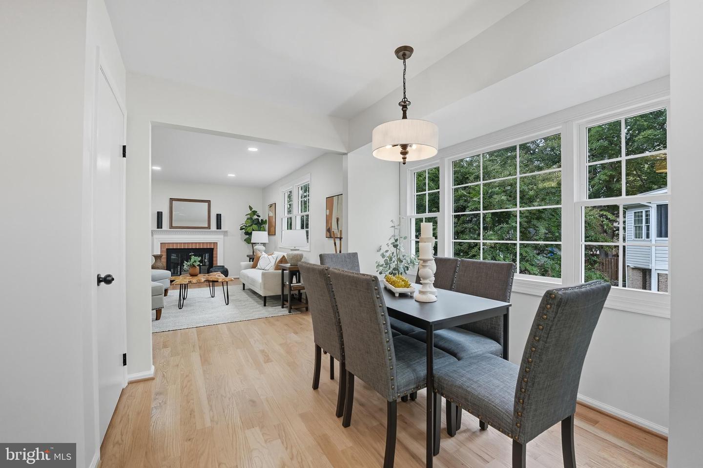 10431 HEADLY CT, FAIRFAX, Virginia 22032, 4 Bedrooms Bedrooms, ,2 BathroomsBathrooms,Residential,For sale,10431 HEADLY CT,VAFX2269170 MLS # VAFX2269170