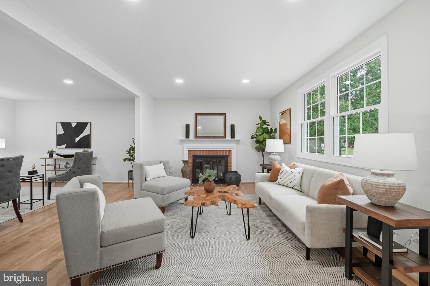 10431 HEADLY CT, FAIRFAX, Virginia 22032, 4 Bedrooms Bedrooms, ,2 BathroomsBathrooms,Residential,For sale,10431 HEADLY CT,VAFX2269170 MLS # VAFX2269170