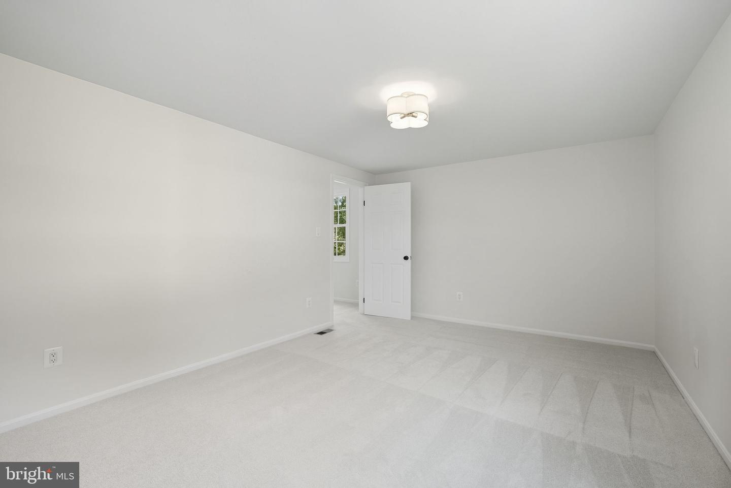 10431 HEADLY CT, FAIRFAX, Virginia 22032, 4 Bedrooms Bedrooms, ,2 BathroomsBathrooms,Residential,For sale,10431 HEADLY CT,VAFX2269170 MLS # VAFX2269170