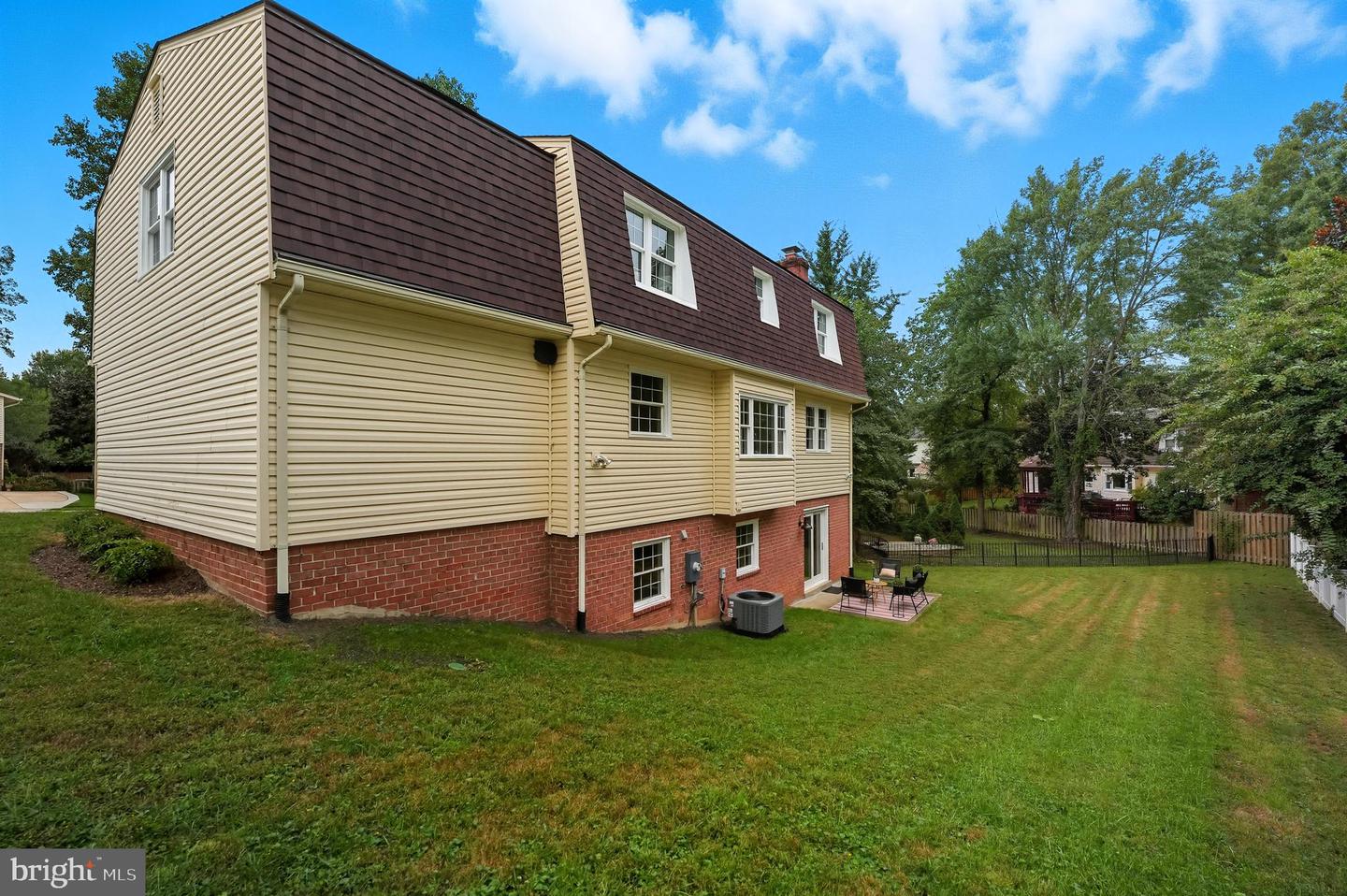 10431 HEADLY CT, FAIRFAX, Virginia 22032, 4 Bedrooms Bedrooms, ,2 BathroomsBathrooms,Residential,For sale,10431 HEADLY CT,VAFX2269170 MLS # VAFX2269170