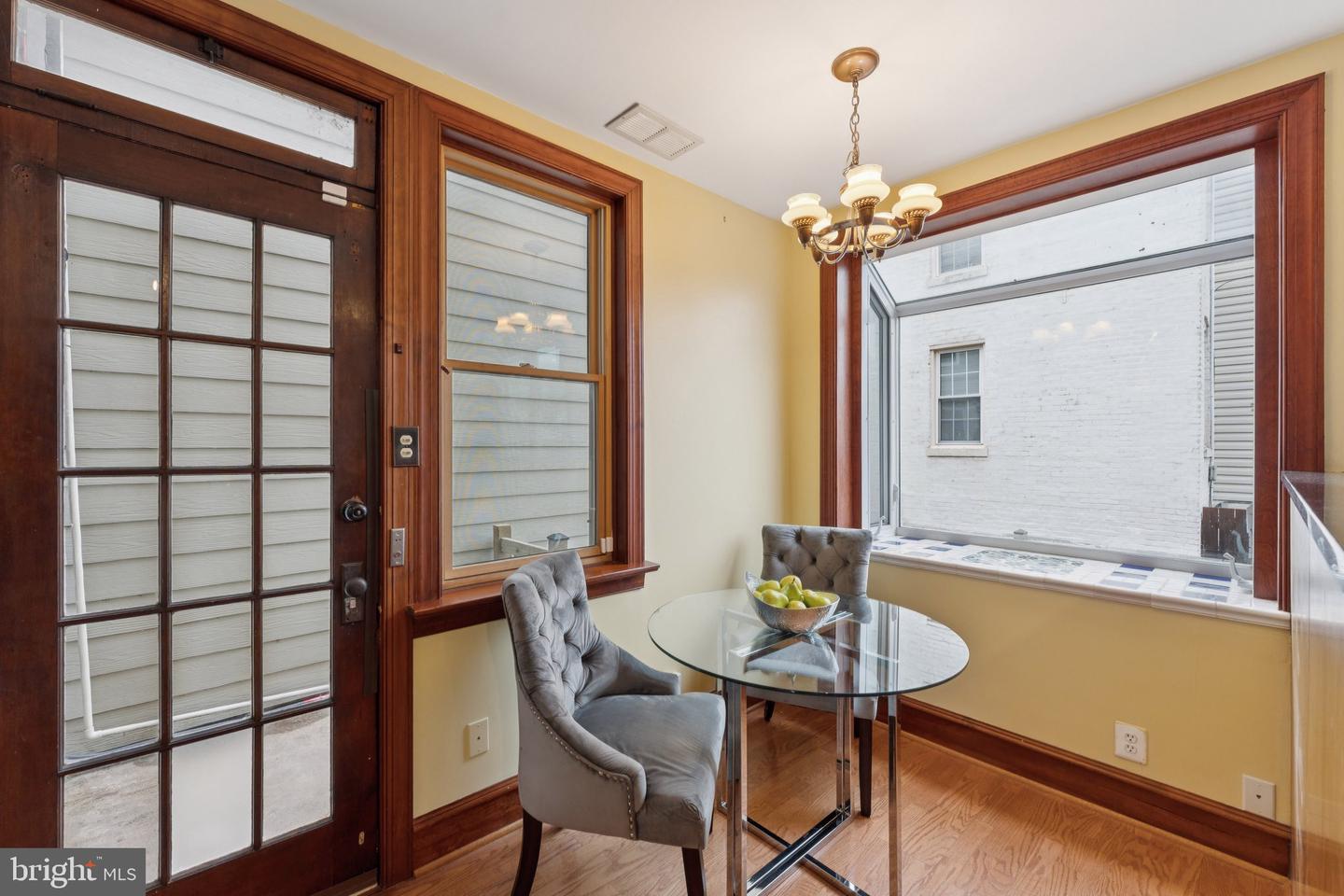 414 7TH ST NE, WASHINGTON, District Of Columbia 20002, 3 Bedrooms Bedrooms, ,2 BathroomsBathrooms,Residential,For sale,414 7TH ST NE,DCDC2224136 MLS # DCDC2224136