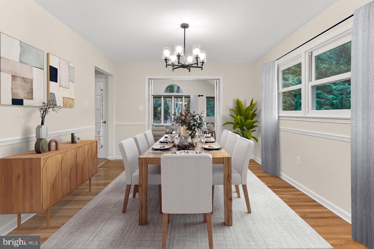 5112 CLINTON RD, ALEXANDRIA, Virginia 22312, 3 Bedrooms Bedrooms, 8 Rooms Rooms,2 BathroomsBathrooms,Residential,For sale,5112 CLINTON RD,VAFX2269286 MLS # VAFX2269286
