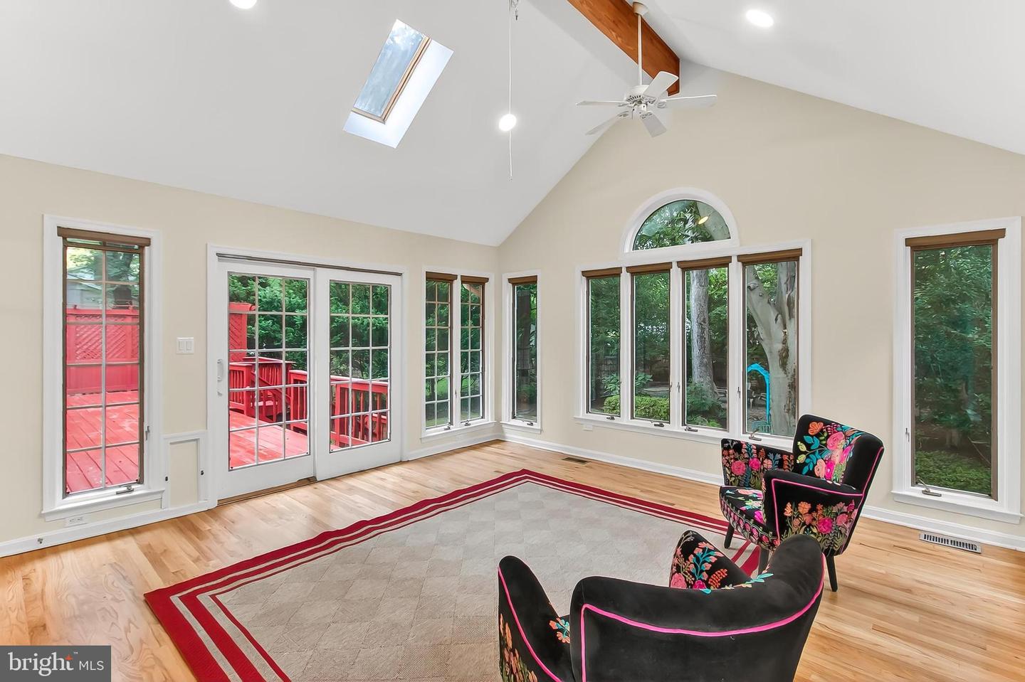 5112 CLINTON RD, ALEXANDRIA, Virginia 22312, 3 Bedrooms Bedrooms, 8 Rooms Rooms,2 BathroomsBathrooms,Residential,For sale,5112 CLINTON RD,VAFX2269286 MLS # VAFX2269286