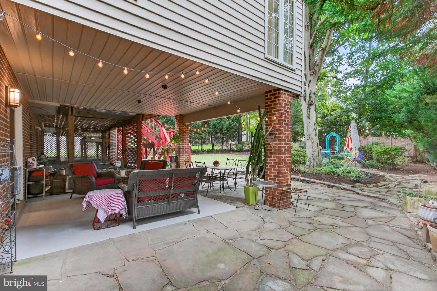 5112 CLINTON RD, ALEXANDRIA, Virginia 22312, 3 Bedrooms Bedrooms, 8 Rooms Rooms,2 BathroomsBathrooms,Residential,For sale,5112 CLINTON RD,VAFX2269286 MLS # VAFX2269286