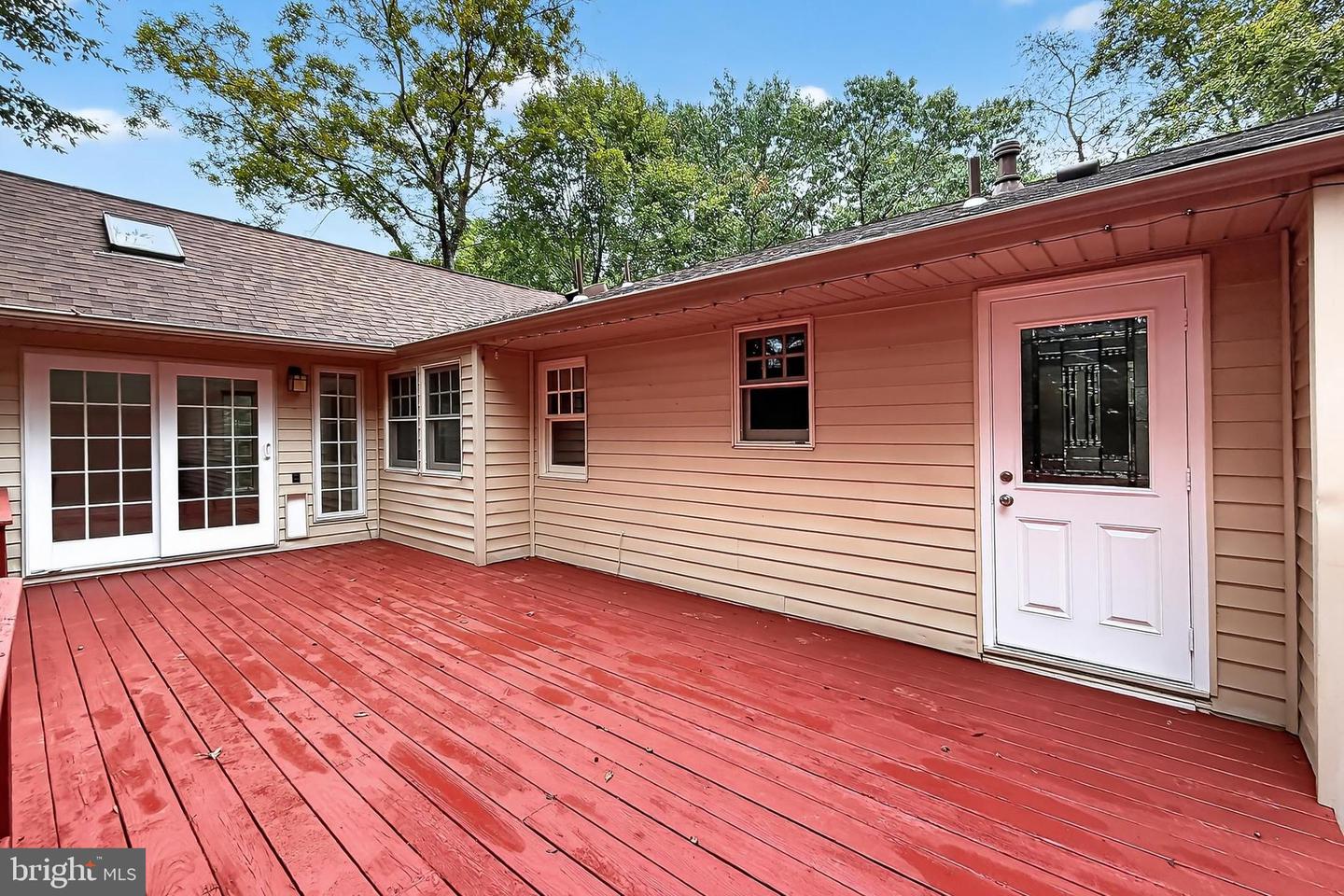 5112 CLINTON RD, ALEXANDRIA, Virginia 22312, 3 Bedrooms Bedrooms, 8 Rooms Rooms,2 BathroomsBathrooms,Residential,For sale,5112 CLINTON RD,VAFX2269286 MLS # VAFX2269286