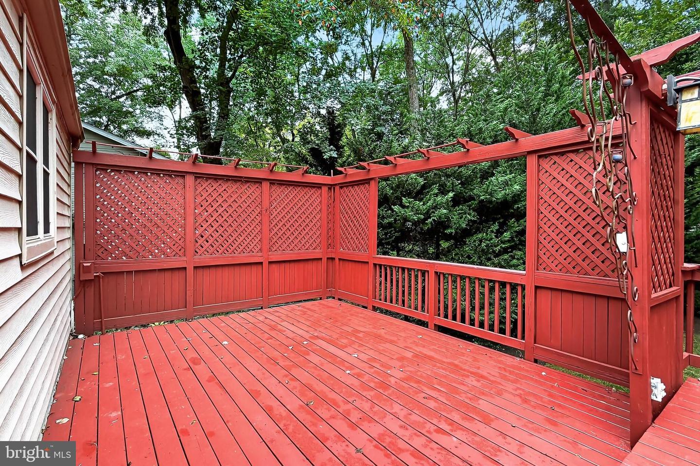 5112 CLINTON RD, ALEXANDRIA, Virginia 22312, 3 Bedrooms Bedrooms, 8 Rooms Rooms,2 BathroomsBathrooms,Residential,For sale,5112 CLINTON RD,VAFX2269286 MLS # VAFX2269286