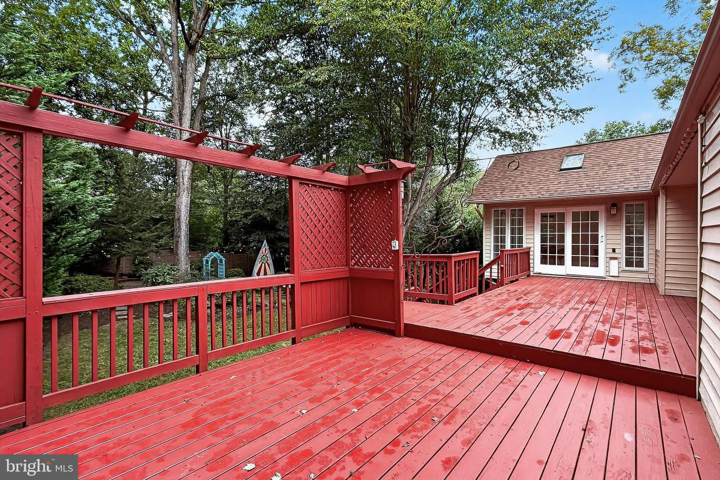 5112 CLINTON RD, ALEXANDRIA, Virginia 22312, 3 Bedrooms Bedrooms, 8 Rooms Rooms,2 BathroomsBathrooms,Residential,For sale,5112 CLINTON RD,VAFX2269286 MLS # VAFX2269286