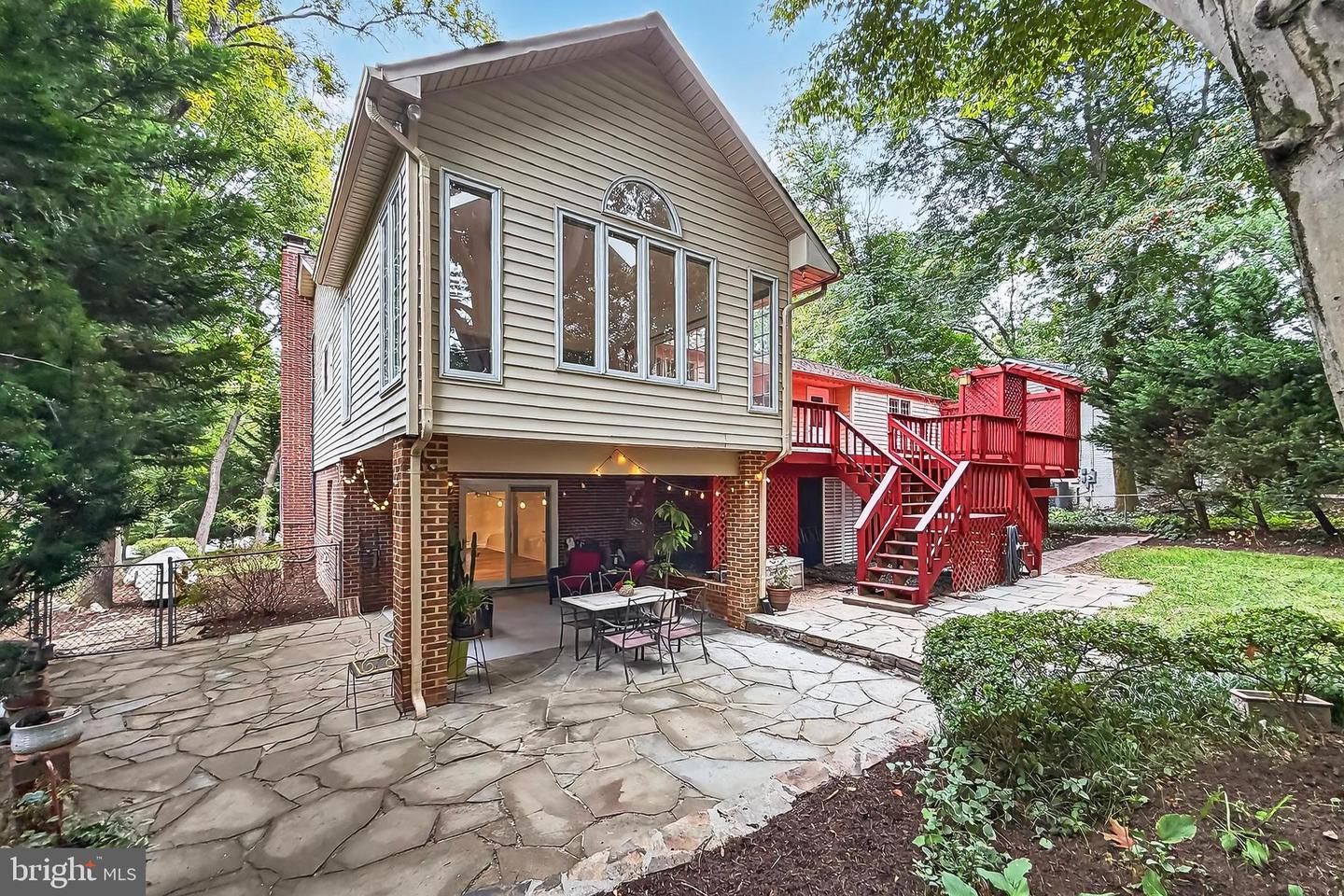 5112 CLINTON RD, ALEXANDRIA, Virginia 22312, 3 Bedrooms Bedrooms, 8 Rooms Rooms,2 BathroomsBathrooms,Residential,For sale,5112 CLINTON RD,VAFX2269286 MLS # VAFX2269286