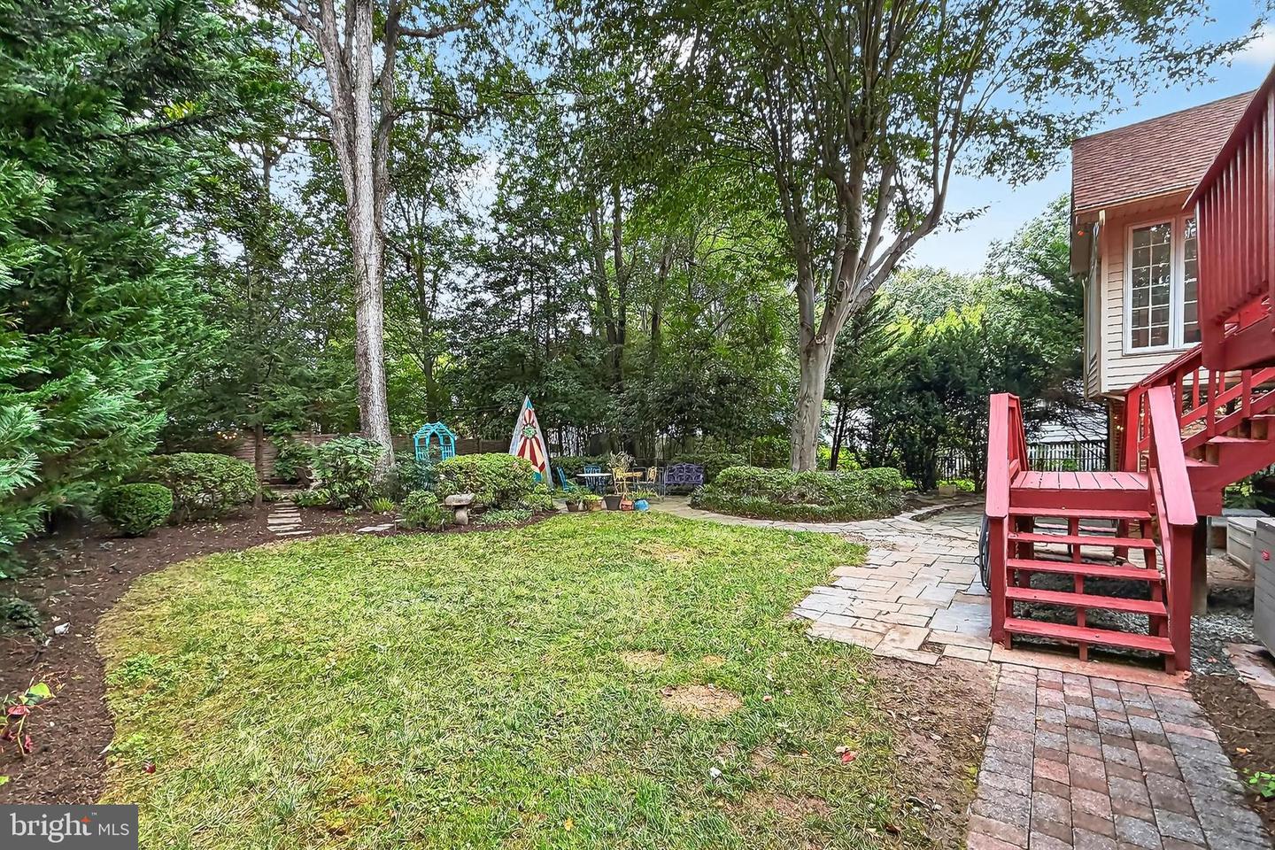 5112 CLINTON RD, ALEXANDRIA, Virginia 22312, 3 Bedrooms Bedrooms, 8 Rooms Rooms,2 BathroomsBathrooms,Residential,For sale,5112 CLINTON RD,VAFX2269286 MLS # VAFX2269286