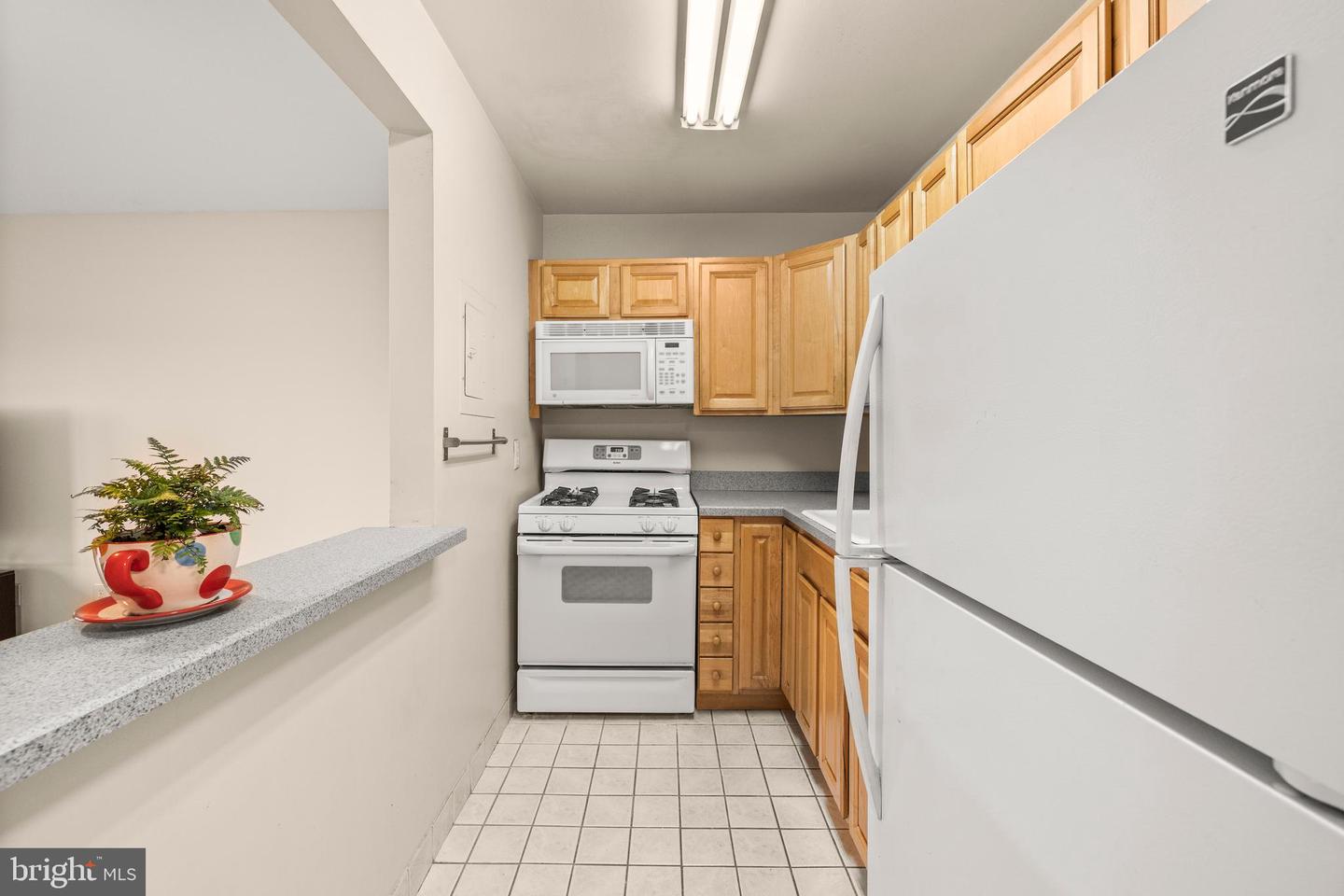 3100 S MANCHESTER ST #813, FALLS CHURCH, Virginia 22044, 1 Bedroom Bedrooms, ,1 BathroomBathrooms,Residential,For sale,3100 S MANCHESTER ST #813,VAFX2269288 MLS # VAFX2269288