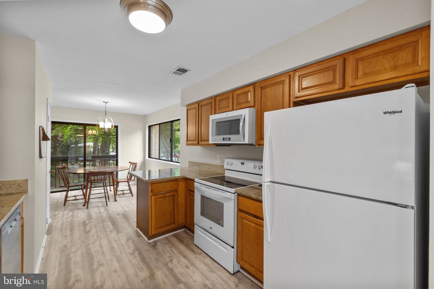 9068 BLARNEY STONE DR, SPRINGFIELD, Virginia 22152, 3 Bedrooms Bedrooms, ,3 BathroomsBathrooms,Residential,For sale,9068 BLARNEY STONE DR,VAFX2269298 MLS # VAFX2269298