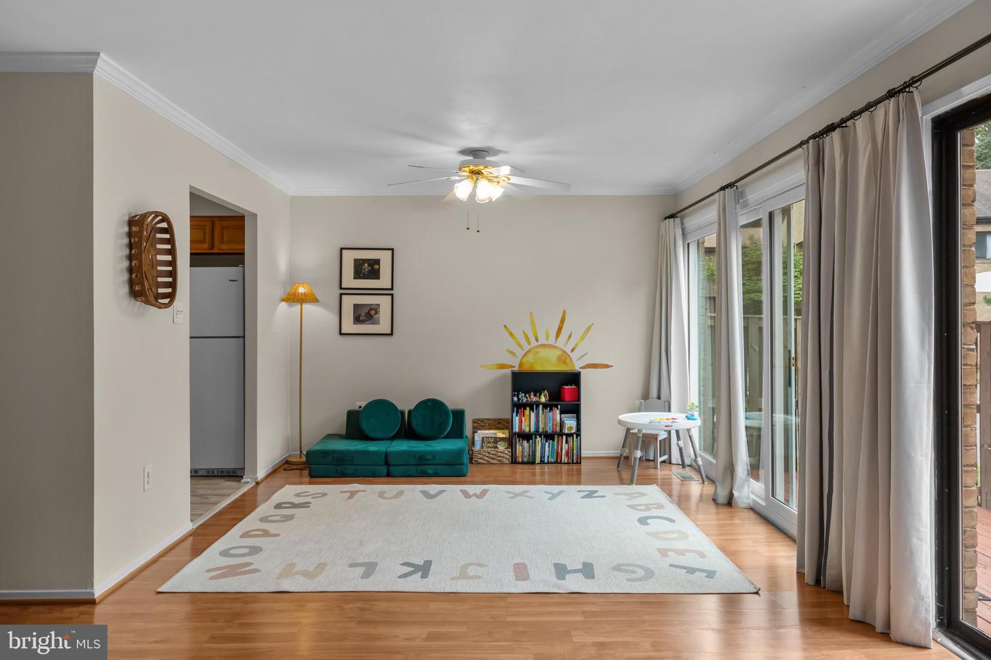 9068 BLARNEY STONE DR, SPRINGFIELD, Virginia 22152, 3 Bedrooms Bedrooms, ,3 BathroomsBathrooms,Residential,For sale,9068 BLARNEY STONE DR,VAFX2269298 MLS # VAFX2269298