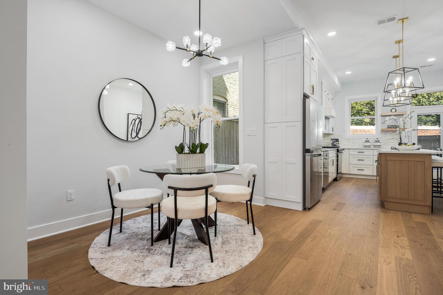 916 NE C ST NE, WASHINGTON, District Of Columbia 20002, 5 Bedrooms Bedrooms, 5 Rooms Rooms,3 BathroomsBathrooms,Residential,For sale,916 NE C ST NE,DCDC2224212 MLS # DCDC2224212