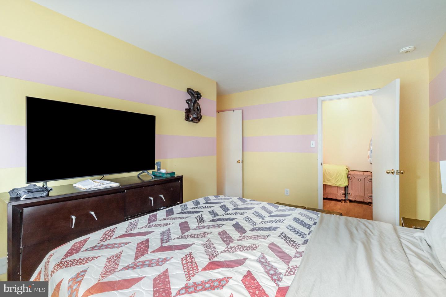 9816 HAGEL CIR, LORTON, Virginia 22079, 3 Bedrooms Bedrooms, ,2 BathroomsBathrooms,Residential,For sale,9816 HAGEL CIR,VAFX2269400 MLS # VAFX2269400