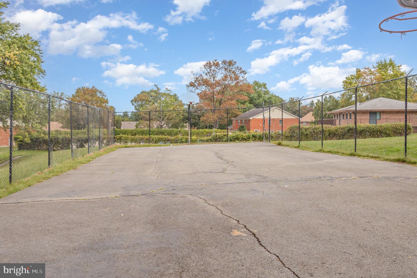 9816 HAGEL CIR, LORTON, Virginia 22079, 3 Bedrooms Bedrooms, ,2 BathroomsBathrooms,Residential,For sale,9816 HAGEL CIR,VAFX2269400 MLS # VAFX2269400