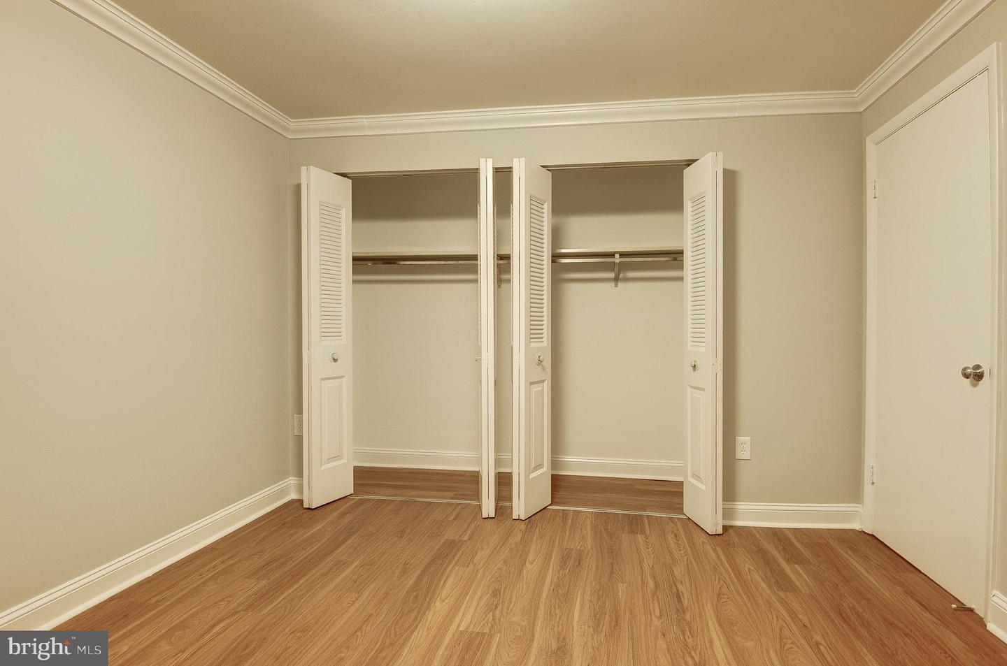 3028 WHITE BIRCH CT, FAIRFAX, Virginia 22031, 4 Bedrooms Bedrooms, ,3 BathroomsBathrooms,Residential,For sale,3028 WHITE BIRCH CT,VAFX2269466 MLS # VAFX2269466