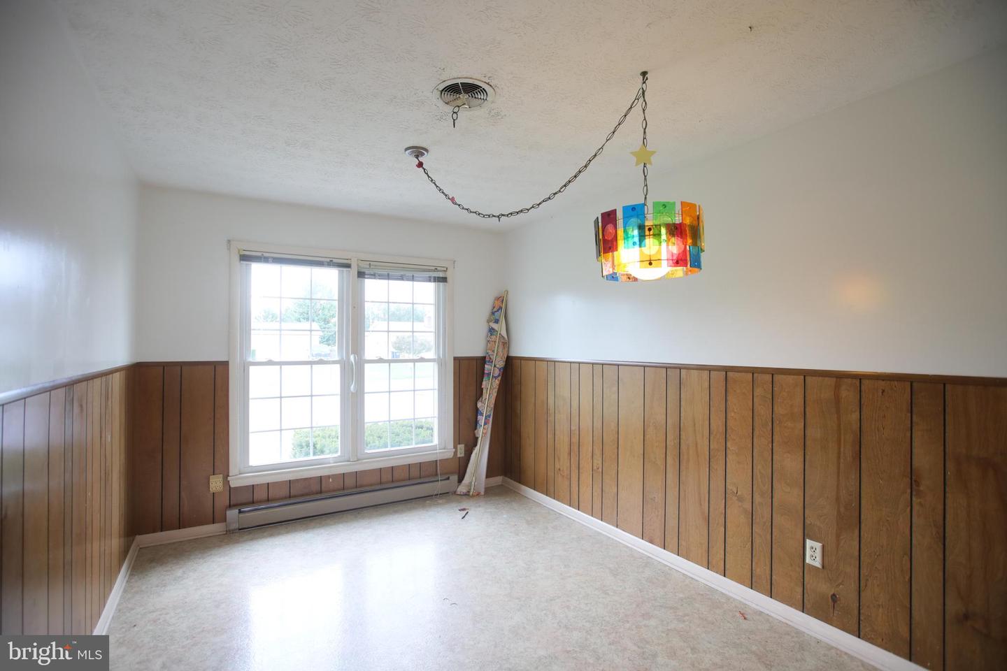 121 HARMON PL, STEPHENS CITY, Virginia 22655, 3 Bedrooms Bedrooms, ,2 BathroomsBathrooms,Residential,For sale,121 HARMON PL,VAFV2037070 MLS # VAFV2037070