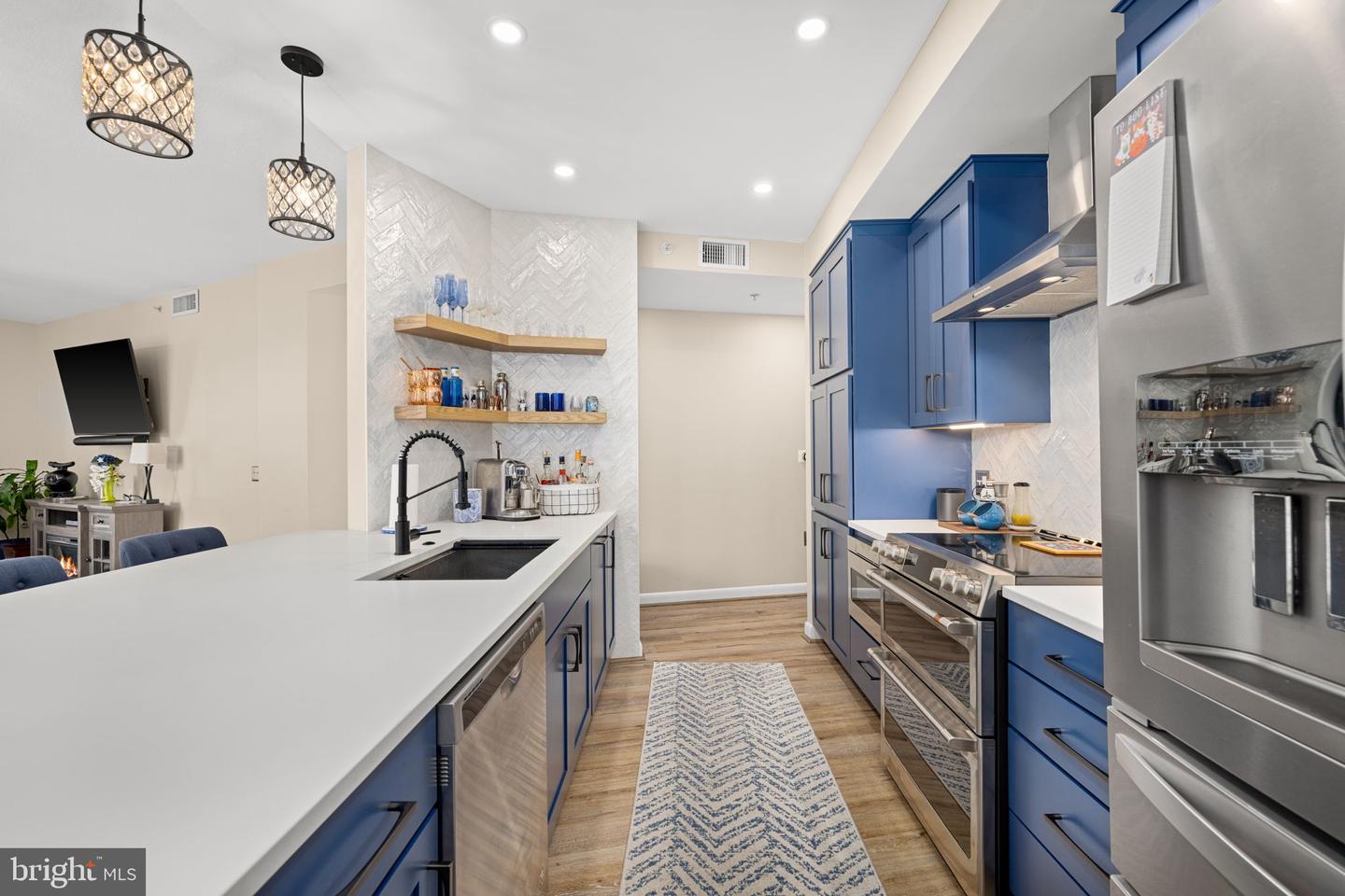 400 MASSACHUSETTS AVE NW #1011, WASHINGTON, District Of Columbia 20001, 2 Bedrooms Bedrooms, ,2 BathroomsBathrooms,Residential,For sale,400 MASSACHUSETTS AVE NW #1011,DCDC2224386 MLS # DCDC2224386