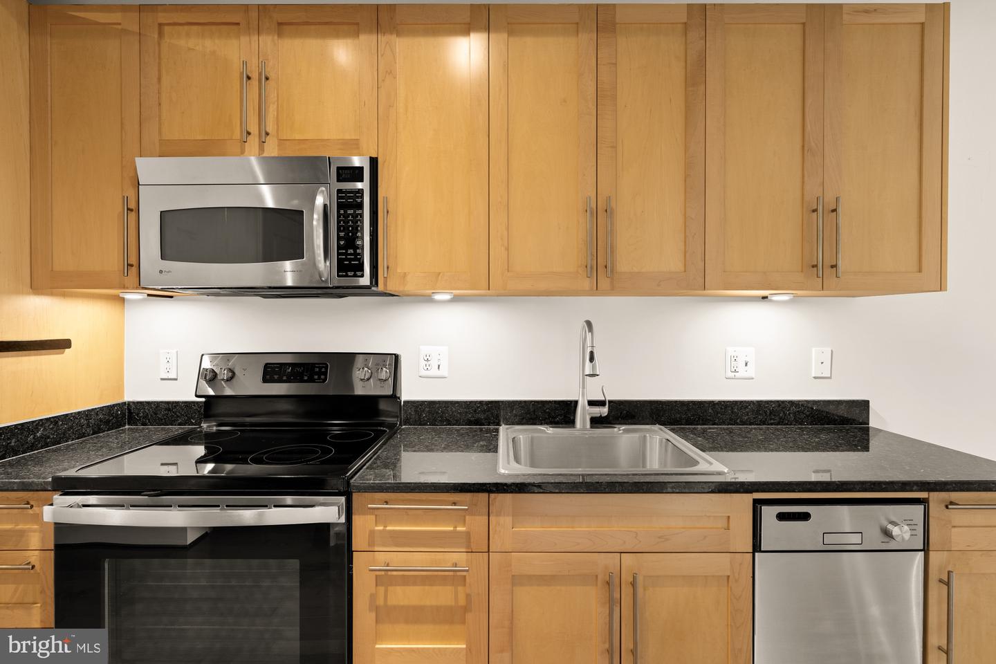 2125 14TH ST NW #321, WASHINGTON, District Of Columbia 20009, ,1 BathroomBathrooms,Residential,For sale,2125 14TH ST NW #321,DCDC2224292 MLS # DCDC2224292