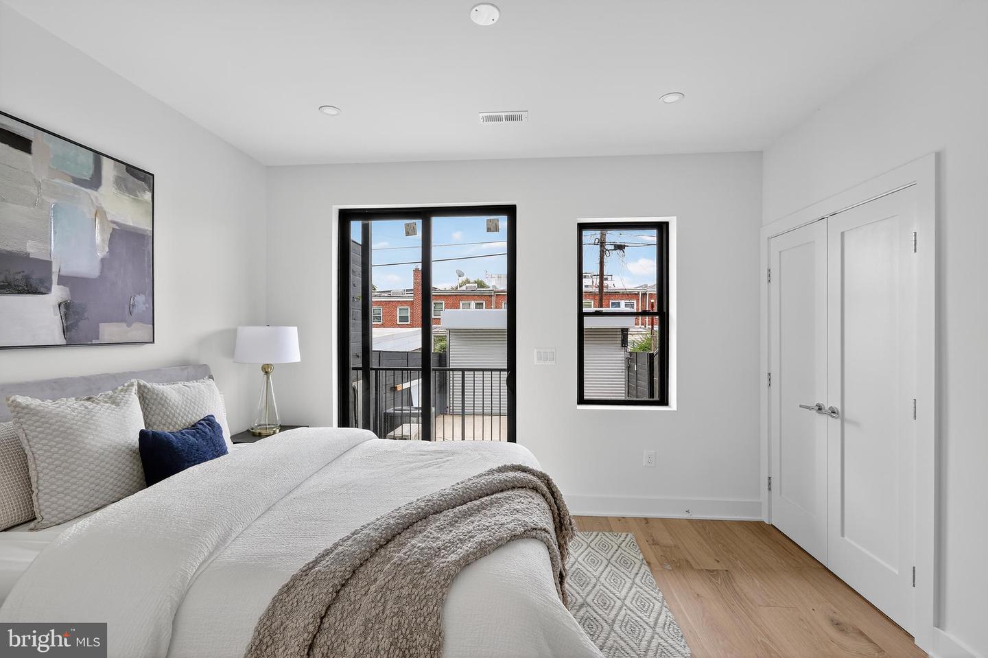 828 21ST ST NE #1, WASHINGTON, District Of Columbia 20002, 1 Bedroom Bedrooms, ,1 BathroomBathrooms,Residential,For sale,828 21ST ST NE #1,DCDC2224396 MLS # DCDC2224396