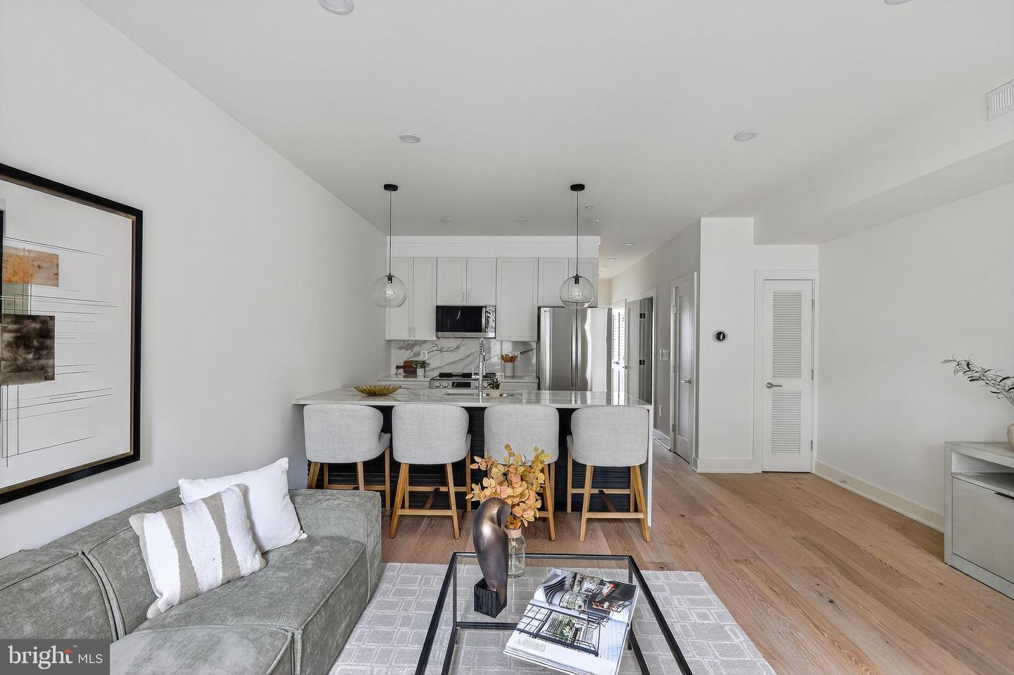 828 21ST ST NE #1, WASHINGTON, District Of Columbia 20002, 1 Bedroom Bedrooms, ,1 BathroomBathrooms,Residential,For sale,828 21ST ST NE #1,DCDC2224396 MLS # DCDC2224396