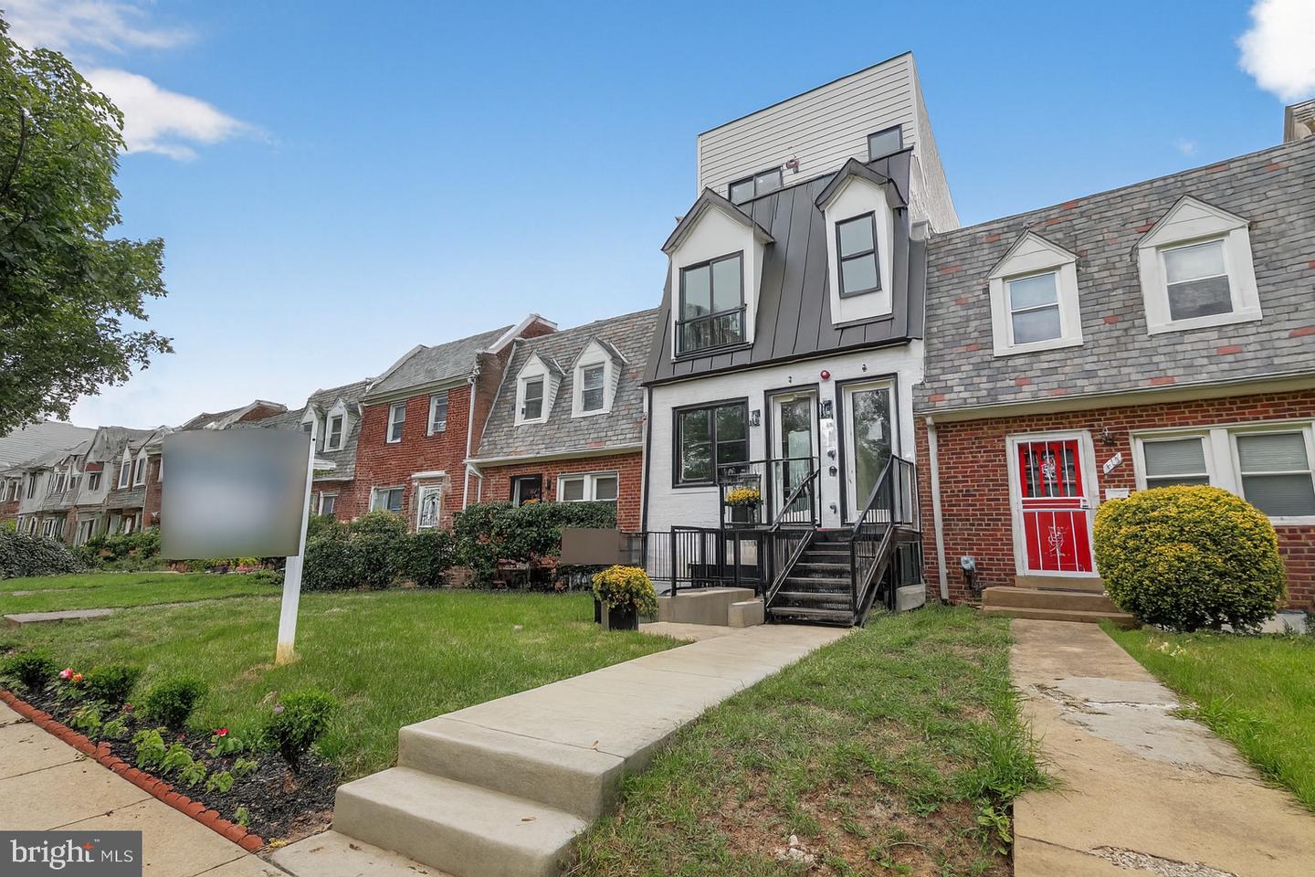 828 21ST ST NE #3, WASHINGTON, District Of Columbia 20002, 2 Bedrooms Bedrooms, ,2 BathroomsBathrooms,Residential,For sale,828 21ST ST NE #3,DCDC2224406 MLS # DCDC2224406