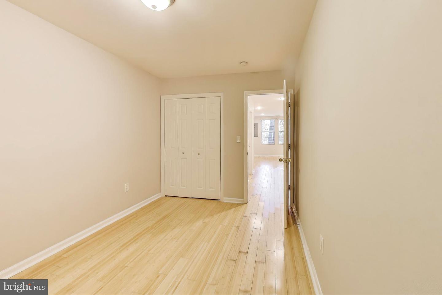 1121 QUEEN ST NE #2, WASHINGTON, District Of Columbia 20002, 2 Bedrooms Bedrooms, 3 Rooms Rooms,1 BathroomBathrooms,Residential,For sale,1121 QUEEN ST NE #2,DCDC2224434 MLS # DCDC2224434