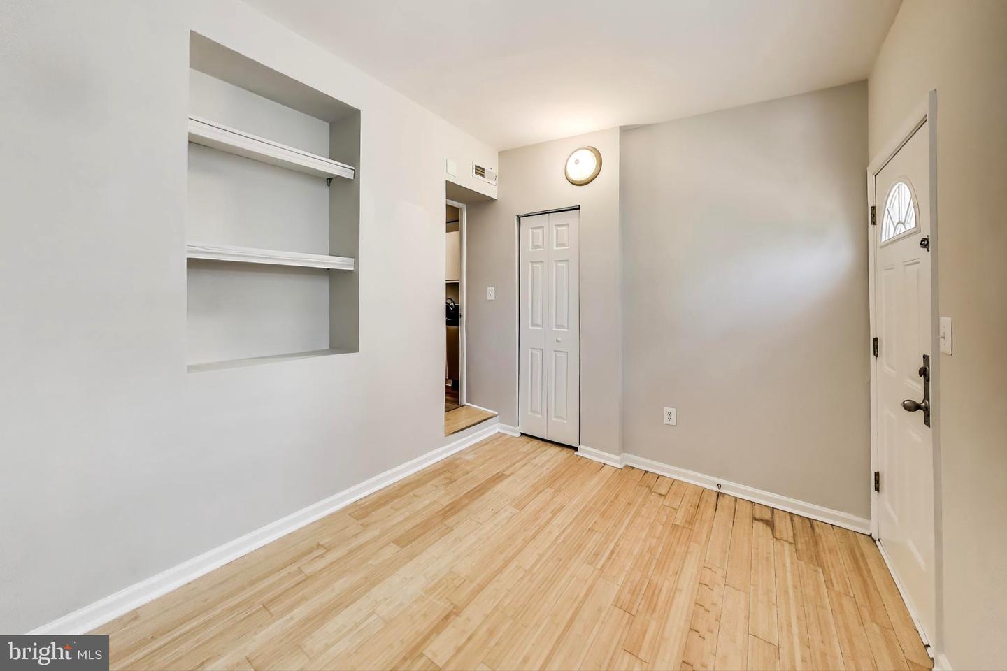 1121 QUEEN ST NE #2, WASHINGTON, District Of Columbia 20002, 2 Bedrooms Bedrooms, 3 Rooms Rooms,1 BathroomBathrooms,Residential,For sale,1121 QUEEN ST NE #2,DCDC2224434 MLS # DCDC2224434