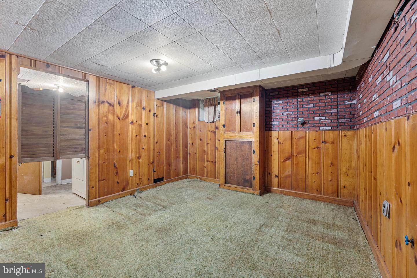 33 UNDERWOOD PL, ALEXANDRIA, Virginia 22304, 2 Bedrooms Bedrooms, ,2 BathroomsBathrooms,Residential,For sale,33 UNDERWOOD PL,VAAX2050258 MLS # VAAX2050258
