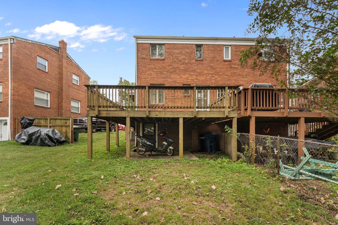 33 UNDERWOOD PL, ALEXANDRIA, Virginia 22304, 2 Bedrooms Bedrooms, ,2 BathroomsBathrooms,Residential,For sale,33 UNDERWOOD PL,VAAX2050258 MLS # VAAX2050258