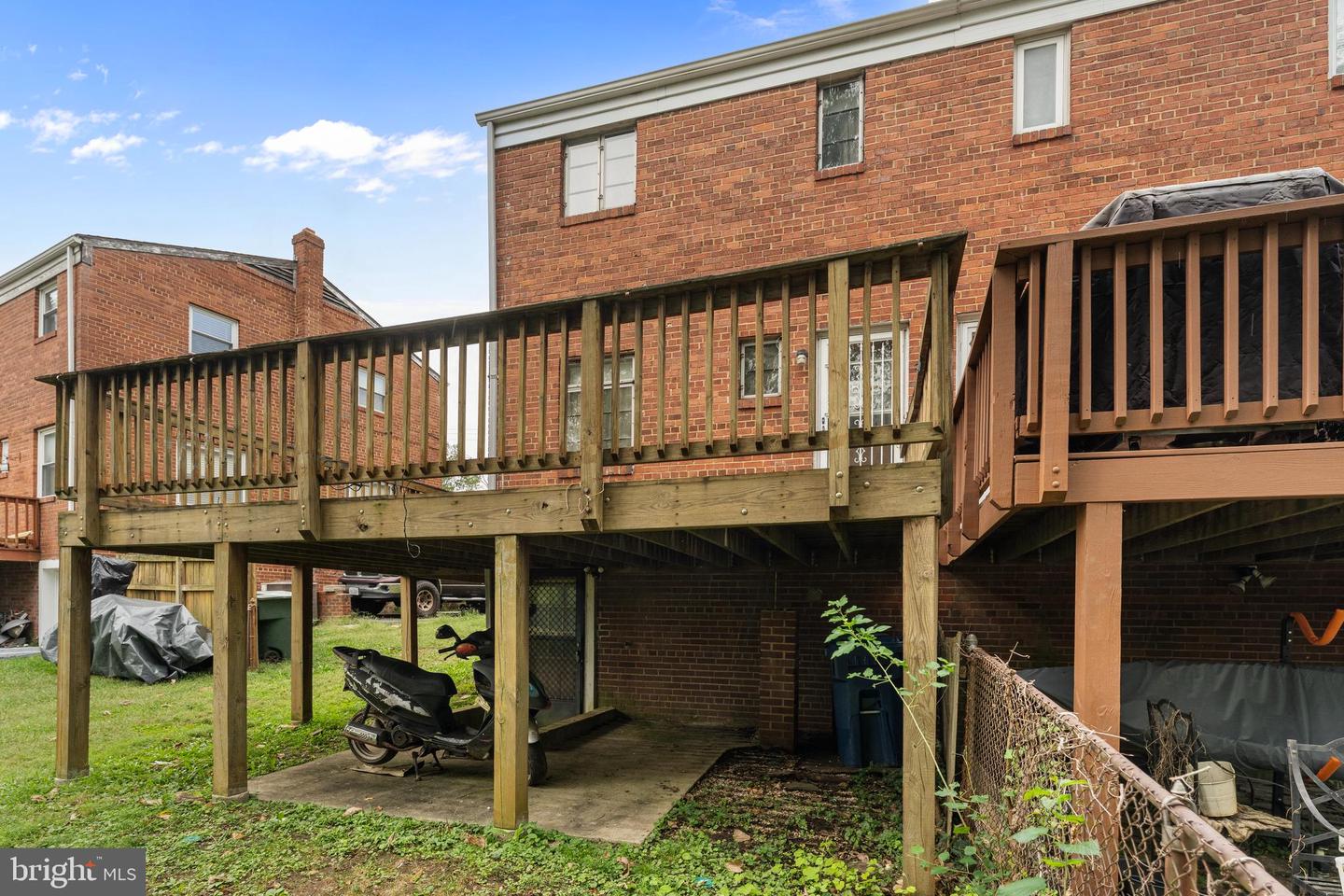 33 UNDERWOOD PL, ALEXANDRIA, Virginia 22304, 2 Bedrooms Bedrooms, ,2 BathroomsBathrooms,Residential,For sale,33 UNDERWOOD PL,VAAX2050258 MLS # VAAX2050258