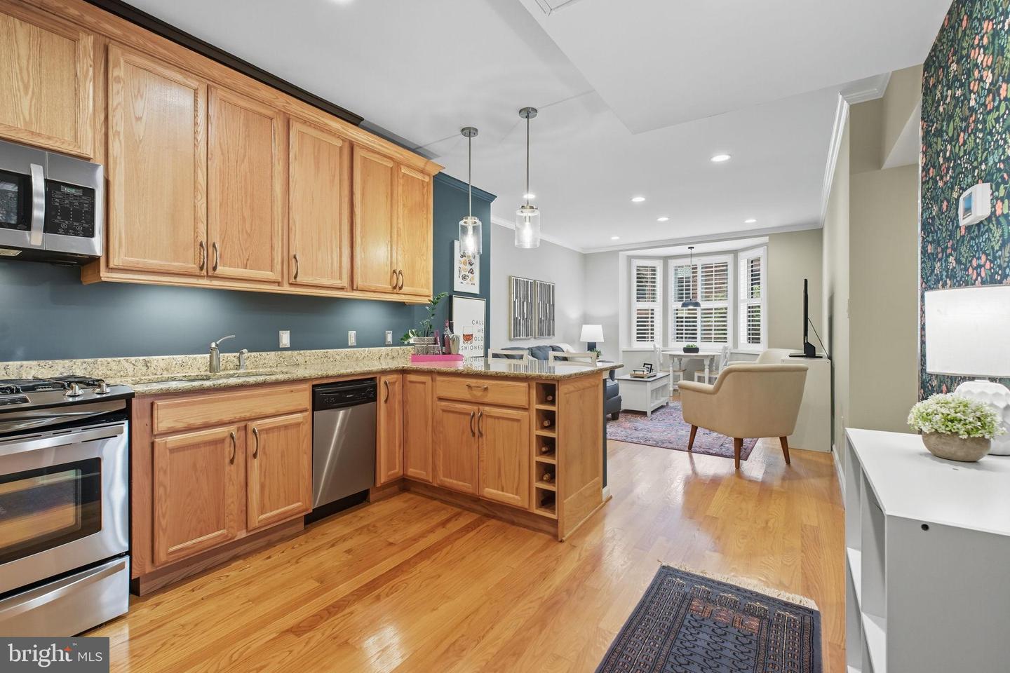 1669 COLUMBIA RD NW #203, WASHINGTON, District Of Columbia 20009, 1 Bedroom Bedrooms, 2 Rooms Rooms,1 BathroomBathrooms,Residential,For sale,1669 COLUMBIA RD NW #203,DCDC2224468 MLS # DCDC2224468