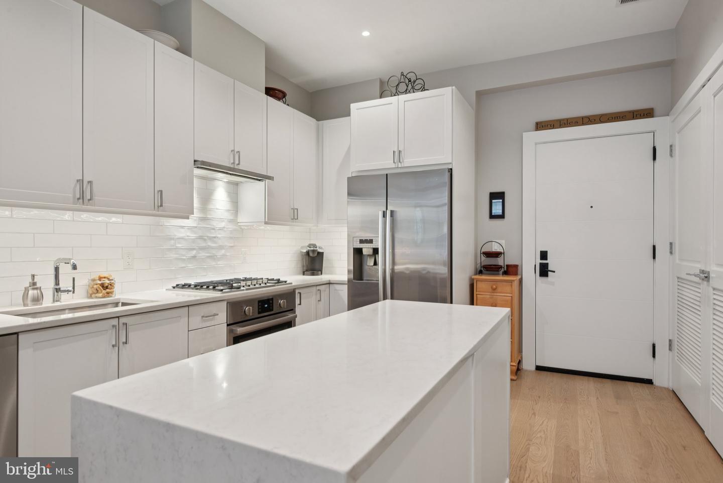 925 N FAIRFAX ST #104, ALEXANDRIA, Virginia 22314, 1 Bedroom Bedrooms, ,1 BathroomBathrooms,Residential,For sale,925 N FAIRFAX ST #104,VAAX2050262 MLS # VAAX2050262