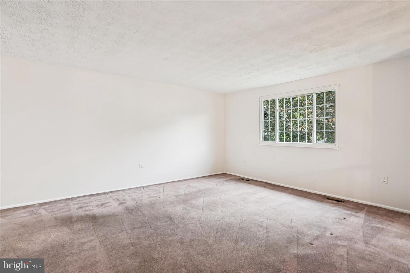 15105 OLDDALE RD, CENTREVILLE, Virginia 20120, 4 Bedrooms Bedrooms, ,2 BathroomsBathrooms,Residential,For sale,15105 OLDDALE RD,VAFX2269582 MLS # VAFX2269582