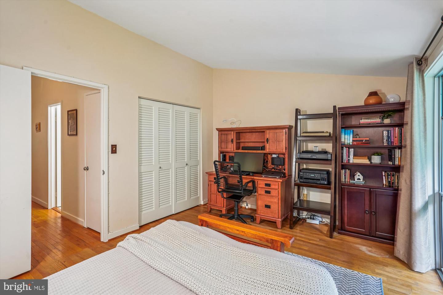 11450 ORCHARD LN, RESTON, Virginia 20190, 3 Bedrooms Bedrooms, 5 Rooms Rooms,2 BathroomsBathrooms,Residential,For sale,11450 ORCHARD LN,VAFX2269584 MLS # VAFX2269584