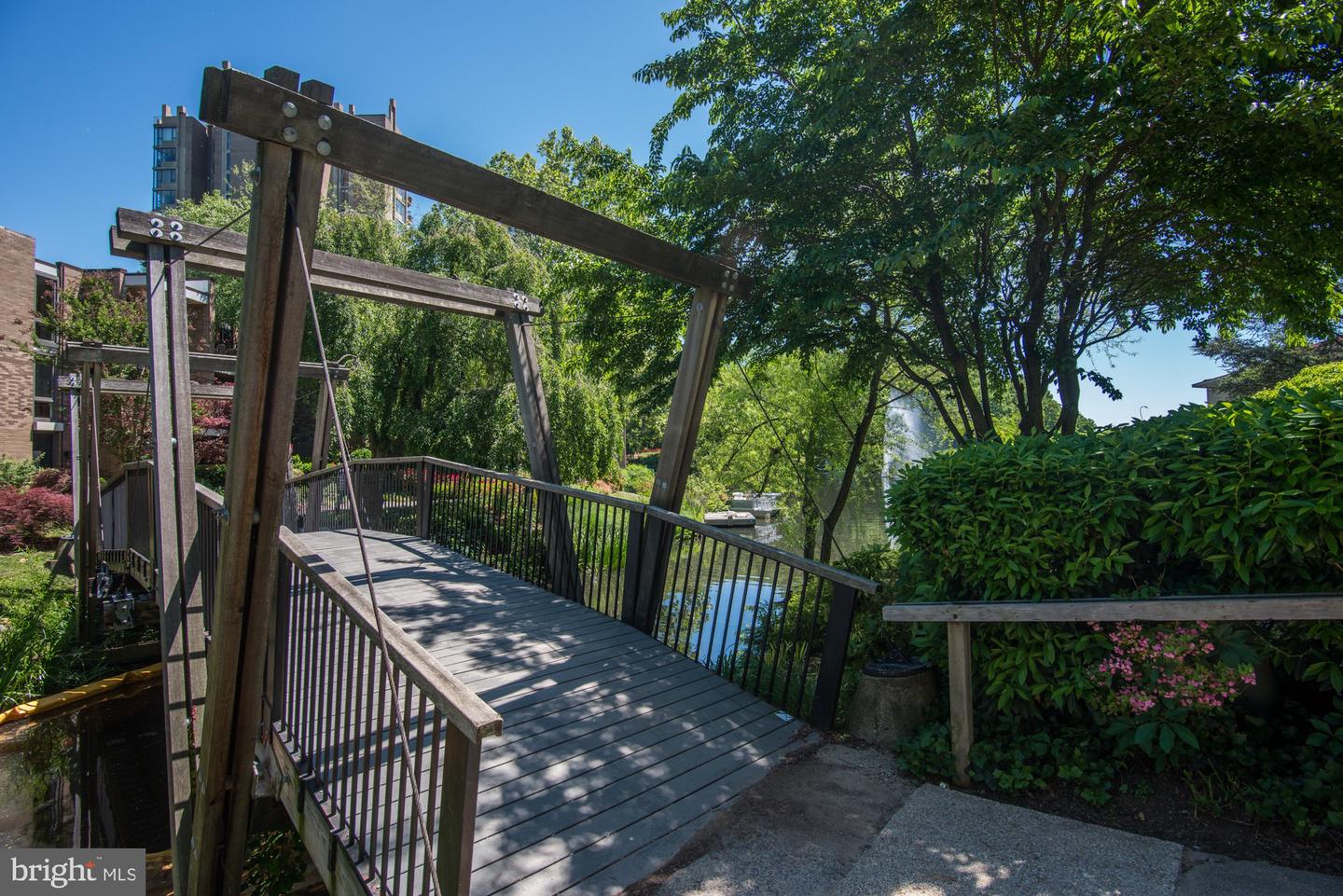 11450 ORCHARD LN, RESTON, Virginia 20190, 3 Bedrooms Bedrooms, 5 Rooms Rooms,2 BathroomsBathrooms,Residential,For sale,11450 ORCHARD LN,VAFX2269584 MLS # VAFX2269584