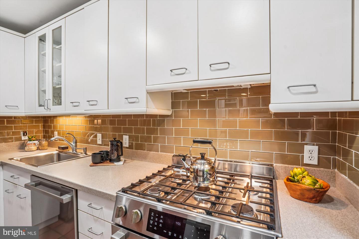 11450 ORCHARD LN, RESTON, Virginia 20190, 3 Bedrooms Bedrooms, 5 Rooms Rooms,2 BathroomsBathrooms,Residential,For sale,11450 ORCHARD LN,VAFX2269584 MLS # VAFX2269584