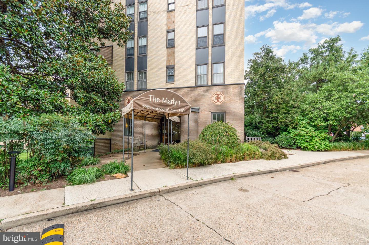 3901 CATHEDRAL AVE NW #419, WASHINGTON, District Of Columbia 20016, 1 Bedroom Bedrooms, ,1 BathroomBathrooms,Residential,For sale,3901 CATHEDRAL AVE NW #419,DCDC2224504 MLS # DCDC2224504