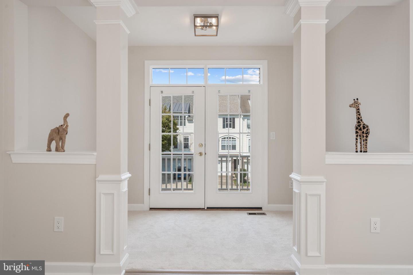 8239 GLADE BANK DR, MANASSAS, Virginia 20111, 4 Bedrooms Bedrooms, 14 Rooms Rooms,3 BathroomsBathrooms,Residential,For sale,8239 GLADE BANK DR,VAPW2104914 MLS # VAPW2104914