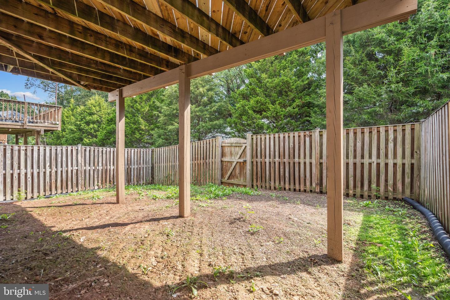 8239 GLADE BANK DR, MANASSAS, Virginia 20111, 4 Bedrooms Bedrooms, 14 Rooms Rooms,3 BathroomsBathrooms,Residential,For sale,8239 GLADE BANK DR,VAPW2104914 MLS # VAPW2104914