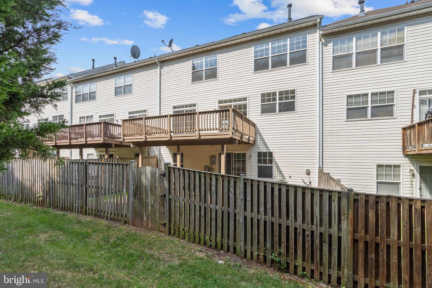 8239 GLADE BANK DR, MANASSAS, Virginia 20111, 4 Bedrooms Bedrooms, 14 Rooms Rooms,3 BathroomsBathrooms,Residential,For sale,8239 GLADE BANK DR,VAPW2104914 MLS # VAPW2104914
