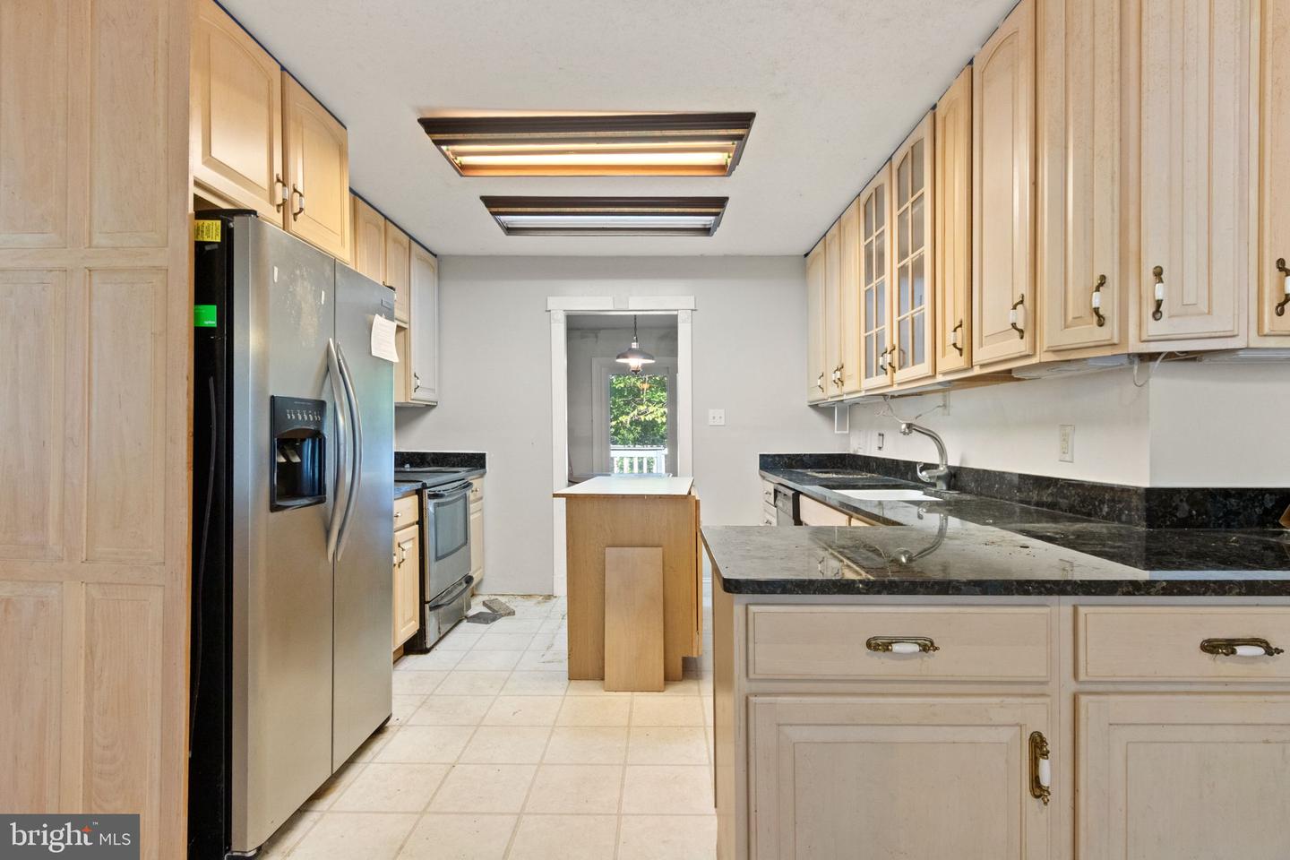 8011 LYNNFIELD DR, ALEXANDRIA, Virginia 22306, 5 Bedrooms Bedrooms, ,3 BathroomsBathrooms,Residential,For sale,8011 LYNNFIELD DR,VAFX2269724 MLS # VAFX2269724