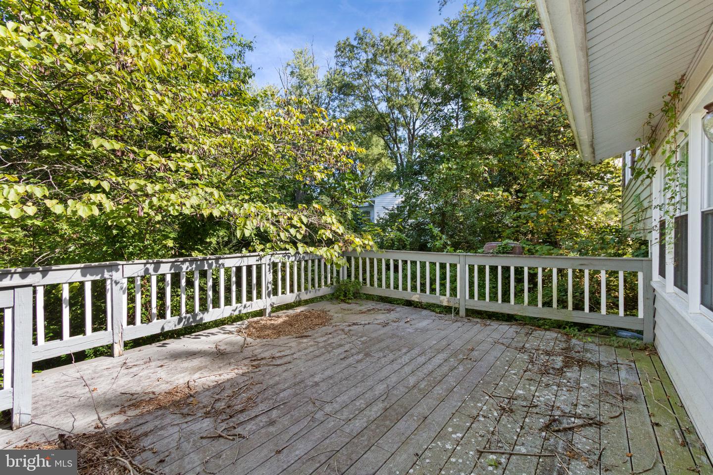 8011 LYNNFIELD DR, ALEXANDRIA, Virginia 22306, 5 Bedrooms Bedrooms, ,3 BathroomsBathrooms,Residential,For sale,8011 LYNNFIELD DR,VAFX2269724 MLS # VAFX2269724