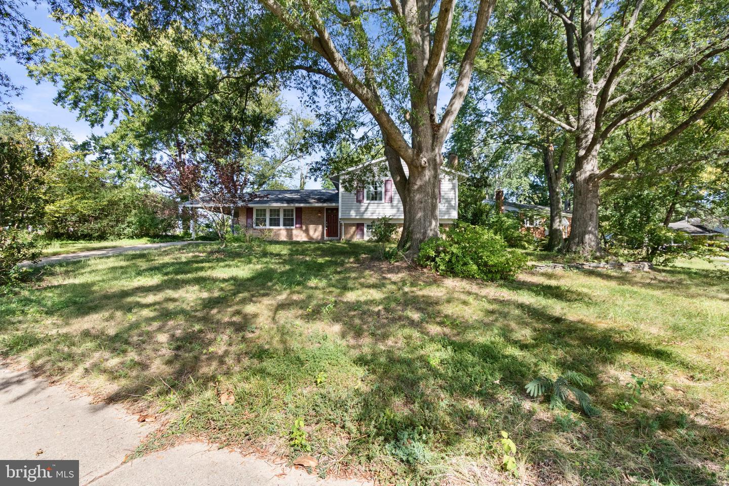 8011 LYNNFIELD DR, ALEXANDRIA, Virginia 22306, 5 Bedrooms Bedrooms, ,3 BathroomsBathrooms,Residential,For sale,8011 LYNNFIELD DR,VAFX2269724 MLS # VAFX2269724